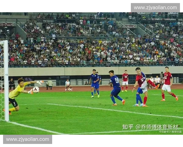 足球联赛的魅力与挑战：从竞技水平到市场发展全方位探析